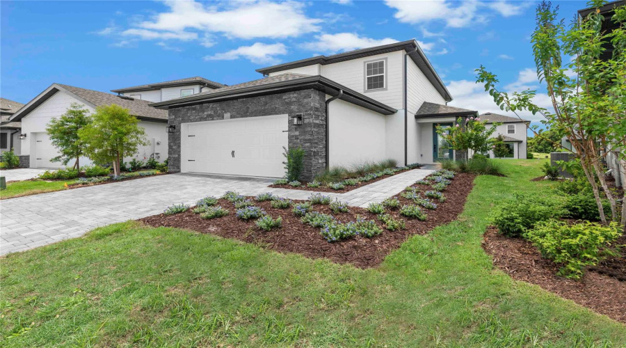 Kissimmee, Florida 34747, 5 Bedroom Bedrooms, ,3 Bathroombathrooms,Residential,For Sale,Somersworth,0,Mfrtb8545929