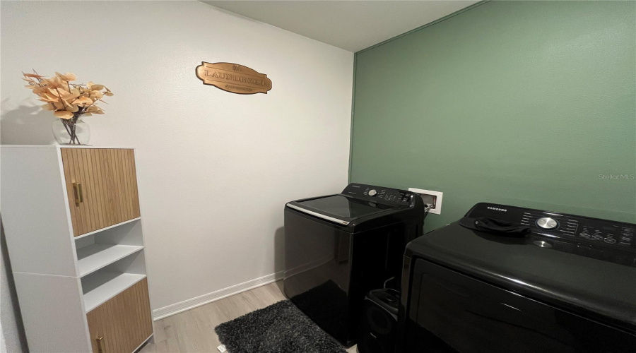 Davenport, Florida 33837, 3 Bedroom Bedrooms, ,2 Bathroombathrooms,Residential,For Sale,Benjamin,0,Mfrs5157013