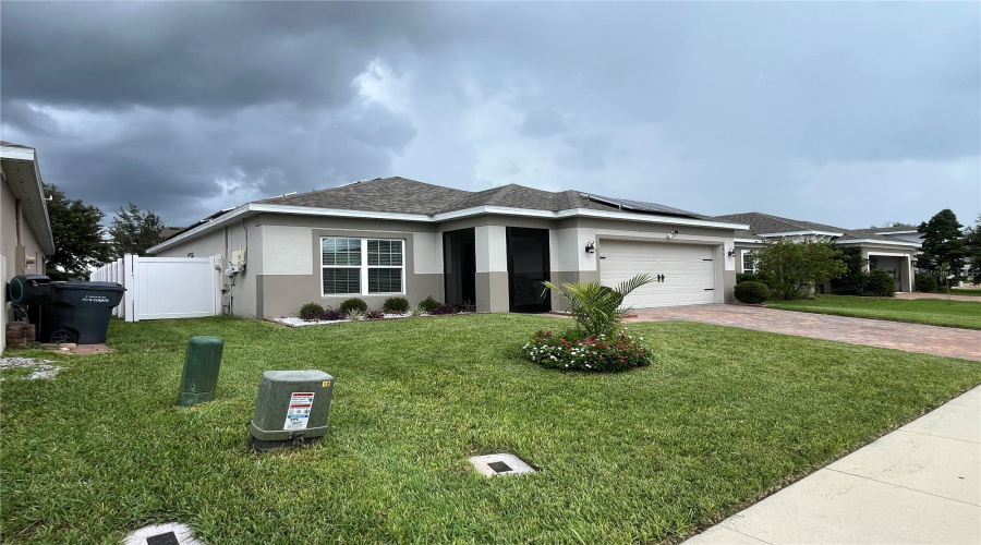 Davenport, Florida 33837, 3 Bedroom Bedrooms, ,2 Bathroombathrooms,Residential,For Sale,Benjamin,0,Mfrs5157013