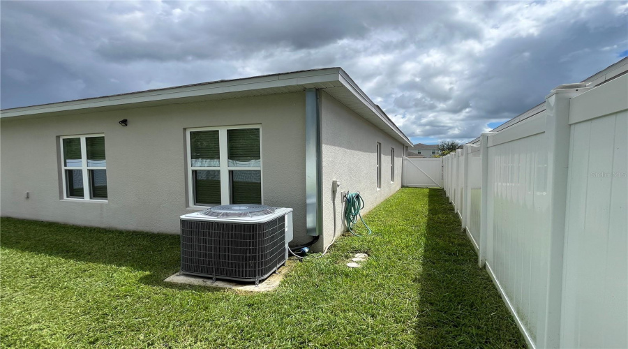 Davenport, Florida 33837, 3 Bedroom Bedrooms, ,2 Bathroombathrooms,Residential,For Sale,Benjamin,0,Mfrs5157013