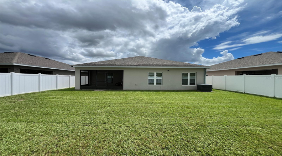 Davenport, Florida 33837, 3 Bedroom Bedrooms, ,2 Bathroombathrooms,Residential,For Sale,Benjamin,0,Mfrs5157013