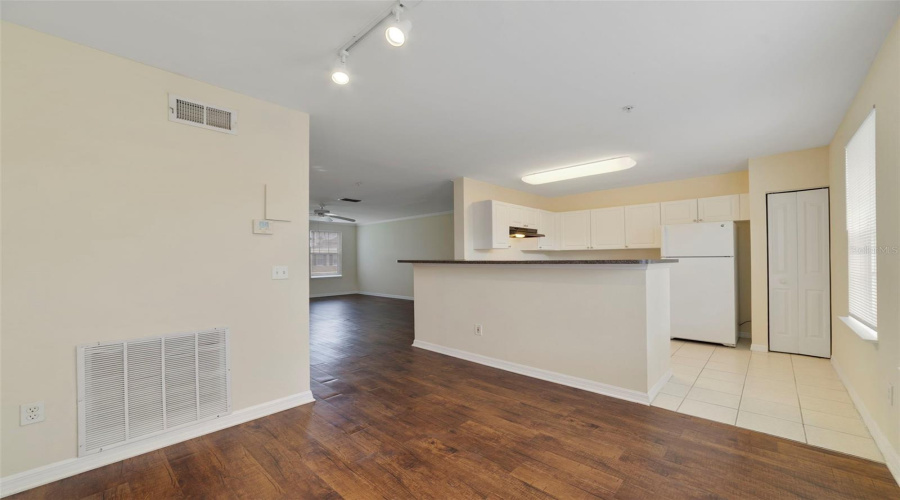 Dinning/Kitchen