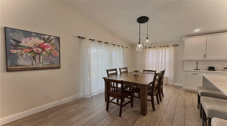 Davenport, Florida 33897, 4 Bedroom Bedrooms, ,2 Bathroombathrooms,Residential,For Sale,Castlemain,0,Mfro6409168