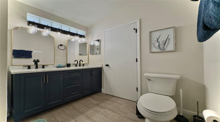 Davenport, Florida 33897, 4 Bedroom Bedrooms, ,2 Bathroombathrooms,Residential,For Sale,Castlemain,0,Mfro6409168