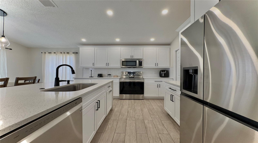 Davenport, Florida 33897, 4 Bedroom Bedrooms, ,2 Bathroombathrooms,Residential,For Sale,Castlemain,0,Mfro6409168
