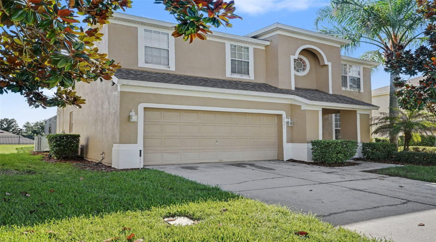 Kissimmee, Florida 34747, 6 Bedroom Bedrooms, ,4 Bathroombathrooms,Residential,For Sale,Manesty,0,Mfro6437997