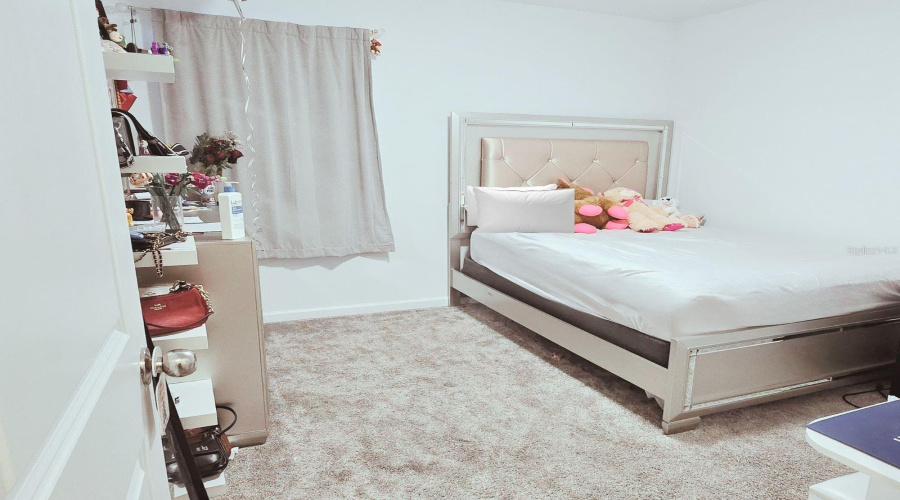 Davenport, Florida 33837, 5 Bedroom Bedrooms, ,2 Bathroombathrooms,Residential,For Sale,Gentle Rain,0,Mfrs5156123