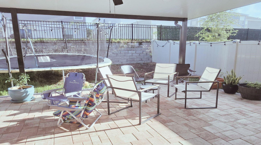 Davenport, Florida 33837, 5 Bedroom Bedrooms, ,2 Bathroombathrooms,Residential,For Sale,Gentle Rain,0,Mfrs5156123