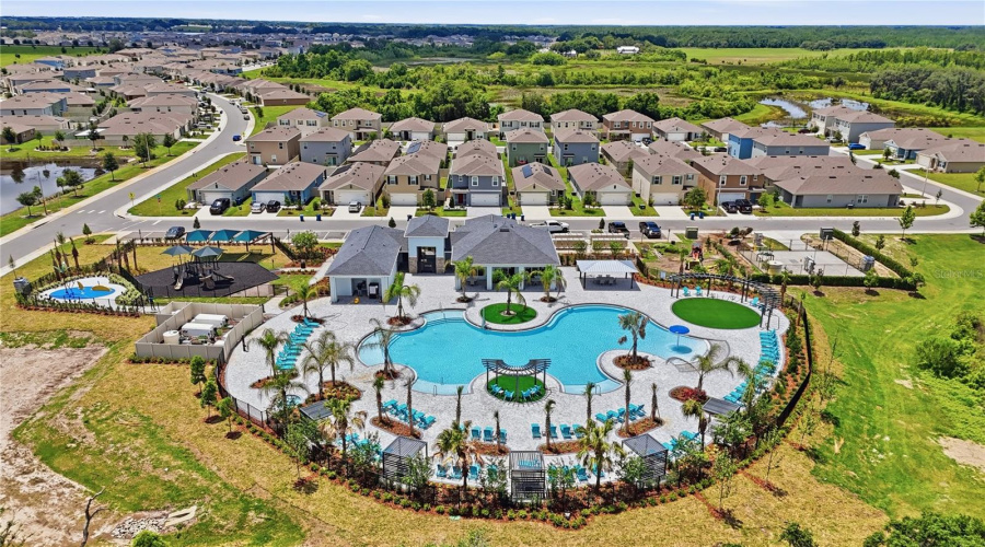 Davenport, Florida 33837, 5 Bedroom Bedrooms, ,2 Bathroombathrooms,Residential,For Sale,Gentle Rain,0,Mfrs5156123
