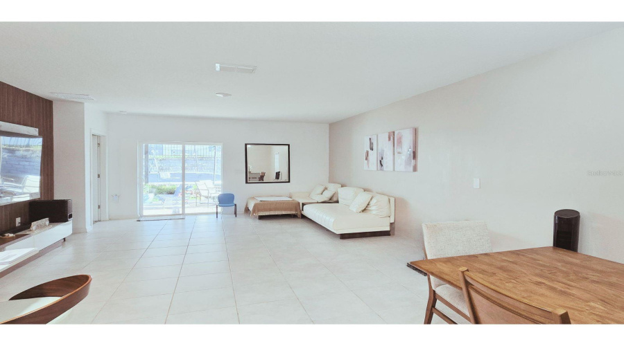 Davenport, Florida 33837, 5 Bedroom Bedrooms, ,2 Bathroombathrooms,Residential,For Sale,Gentle Rain,0,Mfrs5156123
