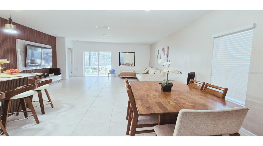 Davenport, Florida 33837, 5 Bedroom Bedrooms, ,2 Bathroombathrooms,Residential,For Sale,Gentle Rain,0,Mfrs5156123