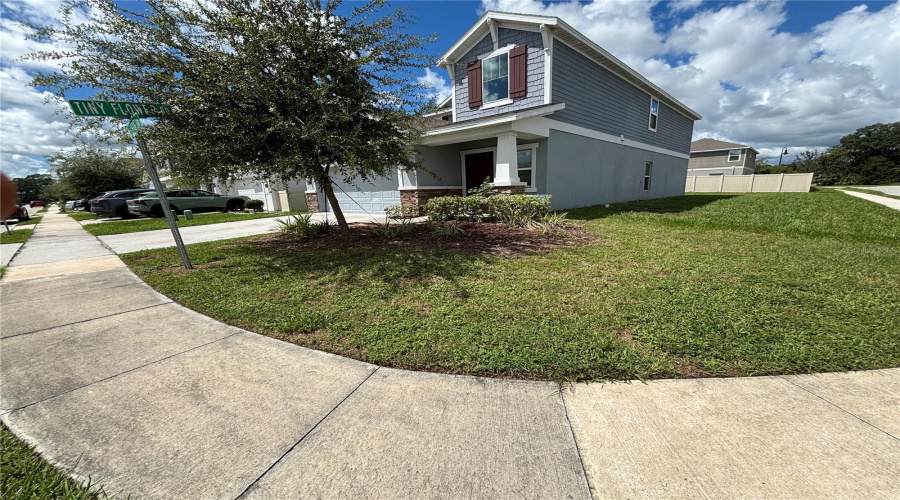 Davenport, Florida 33837, 5 Bedroom Bedrooms, ,2 Bathroombathrooms,Residential,For Sale,Jett,0,Mfrs5156302