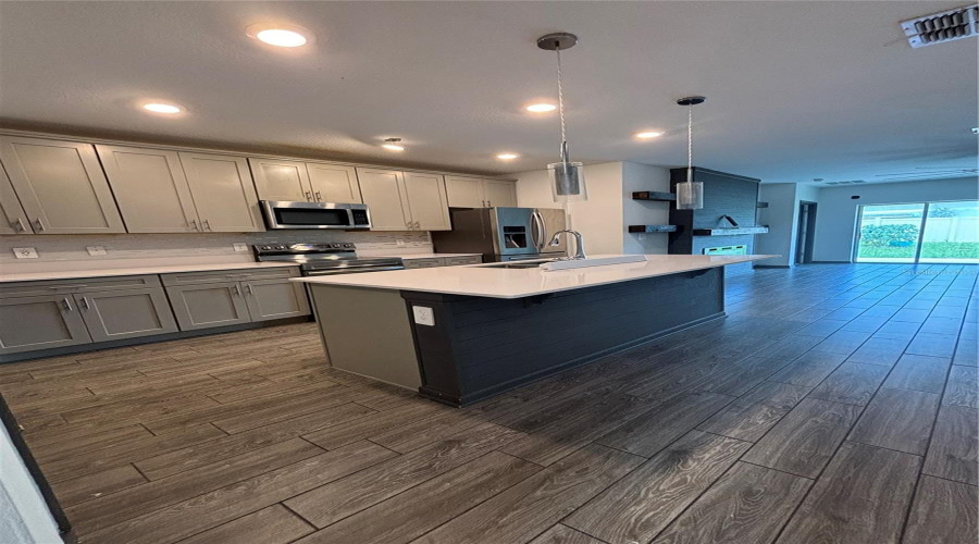 Davenport, Florida 33837, 5 Bedroom Bedrooms, ,2 Bathroombathrooms,Residential,For Sale,Jett,0,Mfrs5156302