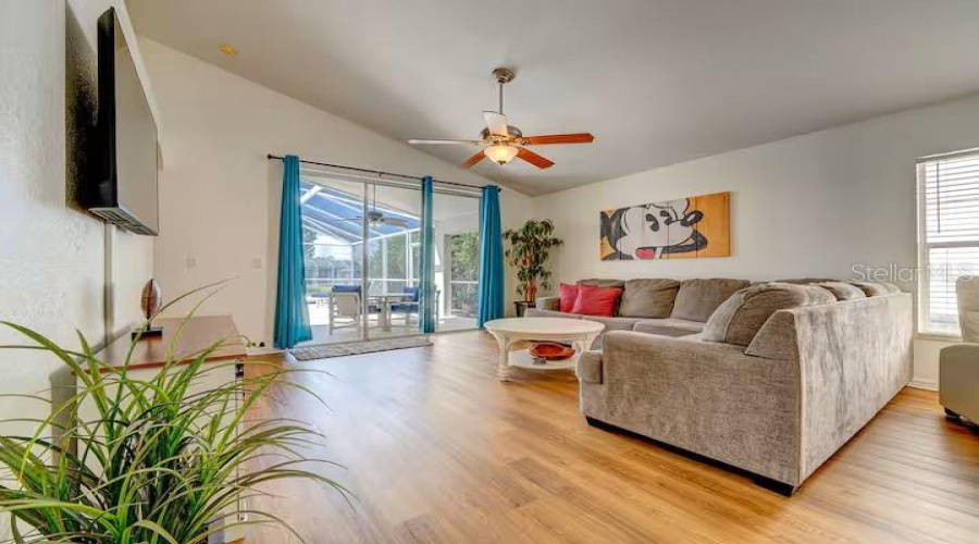 Davenport, Florida 33897, 4 Bedroom Bedrooms, ,2 Bathroombathrooms,Residential,For Sale,Troon,0,Mfrs5156816