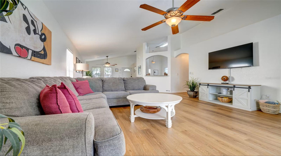 Davenport, Florida 33897, 4 Bedroom Bedrooms, ,2 Bathroombathrooms,Residential,For Sale,Troon,0,Mfrs5156816