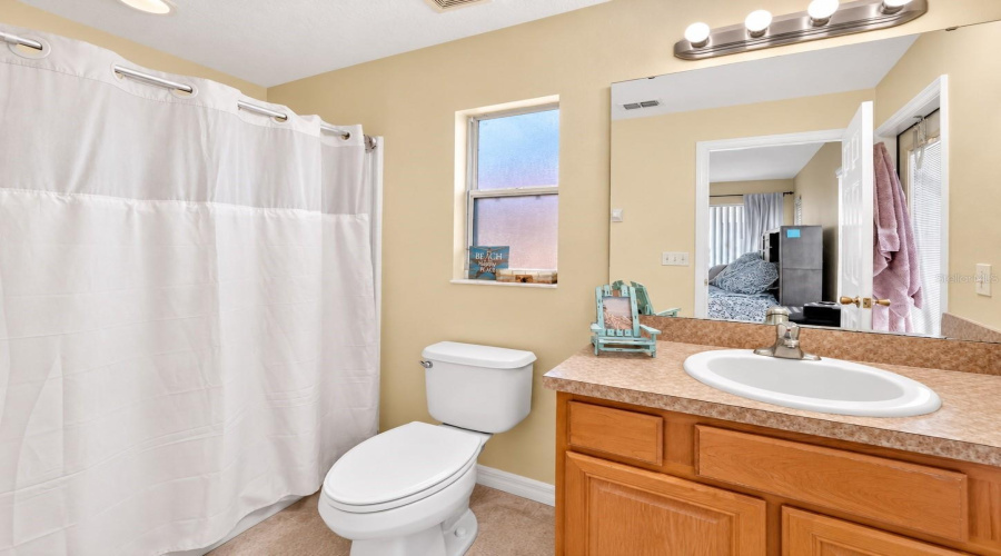 En-Suite Bathroom