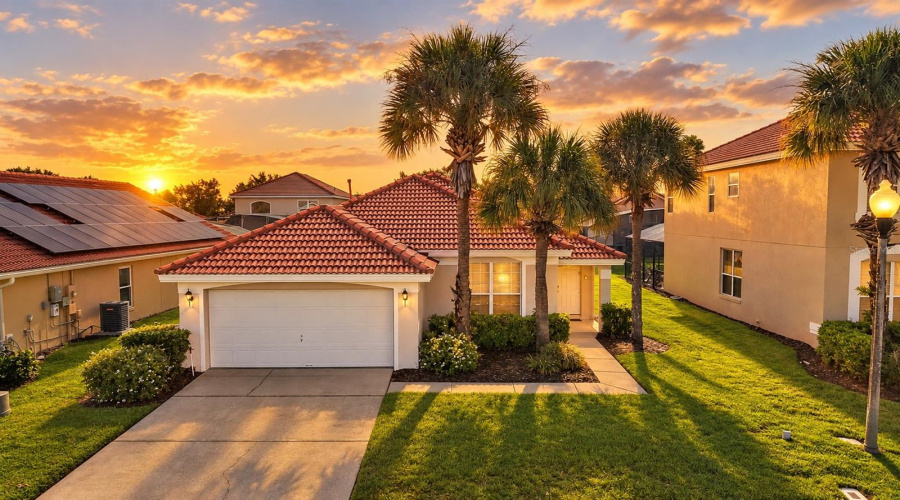 Davenport, Florida 33897, 4 Bedroom Bedrooms, ,3 Bathroombathrooms,Residential,For Sale,Saragossa Ave,0,Mfrg5117432