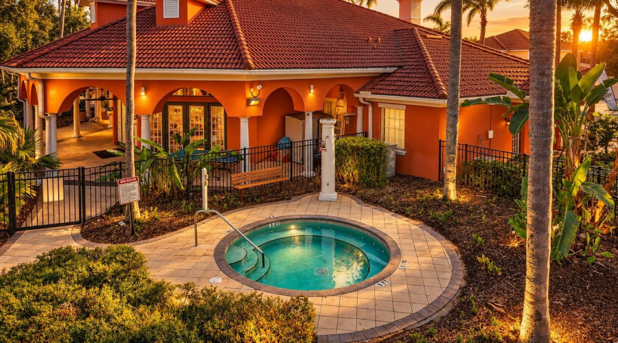 Davenport, Florida 33897, 4 Bedroom Bedrooms, ,3 Bathroombathrooms,Residential,For Sale,Saragossa Ave,0,Mfrg5117432