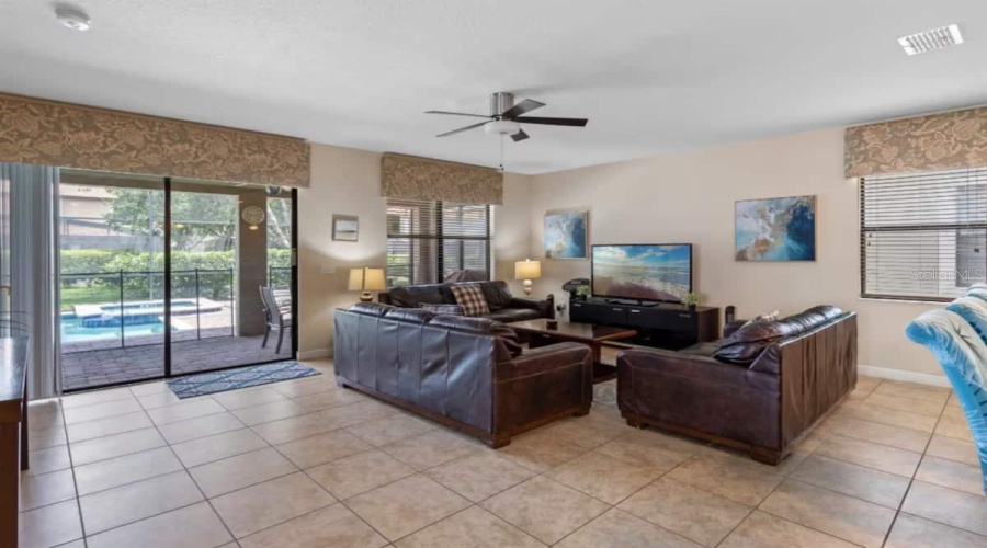 Davenport, Florida 33896, 4 Bedroom Bedrooms, ,3 Bathroombathrooms,Residential,For Sale,Moon Valley,0,Mfrs5157056