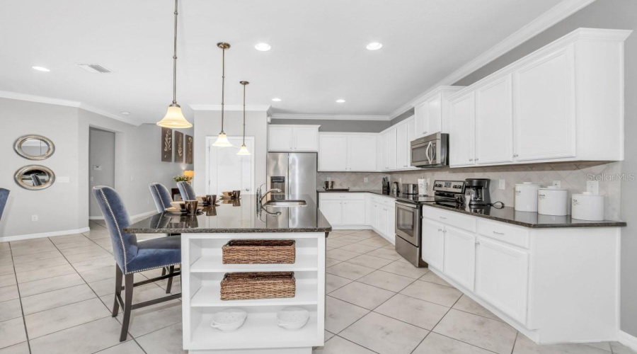 Kissimmee, Florida 34747, 8 Bedroom Bedrooms, ,6 Bathroombathrooms,Residential,For Sale,Malta,0,Mfro6437549