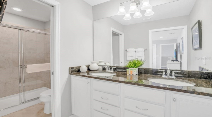 Kissimmee, Florida 34747, 8 Bedroom Bedrooms, ,6 Bathroombathrooms,Residential,For Sale,Malta,0,Mfro6437549