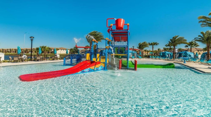 Kissimmee, Florida 34747, 8 Bedroom Bedrooms, ,6 Bathroombathrooms,Residential,For Sale,Malta,0,Mfro6437549