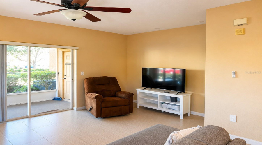 Davenport, Florida 33897, 2 Bedroom Bedrooms, ,2 Bathroombathrooms,Residential,For Sale,Weymouth,0,Mfrs5154571