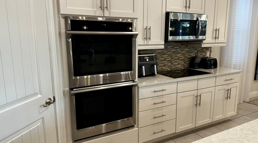 Kissimmee, Florida 34747, 12 Bedroom Bedrooms, ,12 Bathroombathrooms,Residential,For Sale,Southfield,0,Mfro6433336