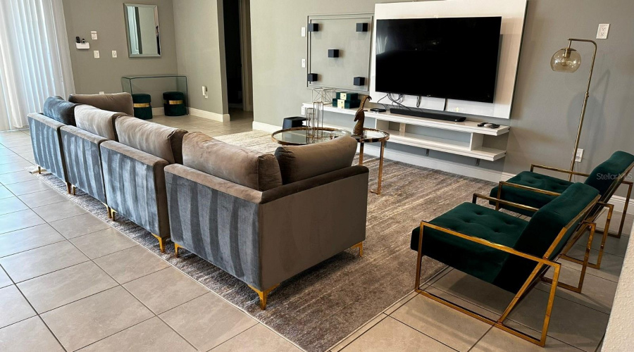 Kissimmee, Florida 34747, 12 Bedroom Bedrooms, ,12 Bathroombathrooms,Residential,For Sale,Southfield,0,Mfro6433336