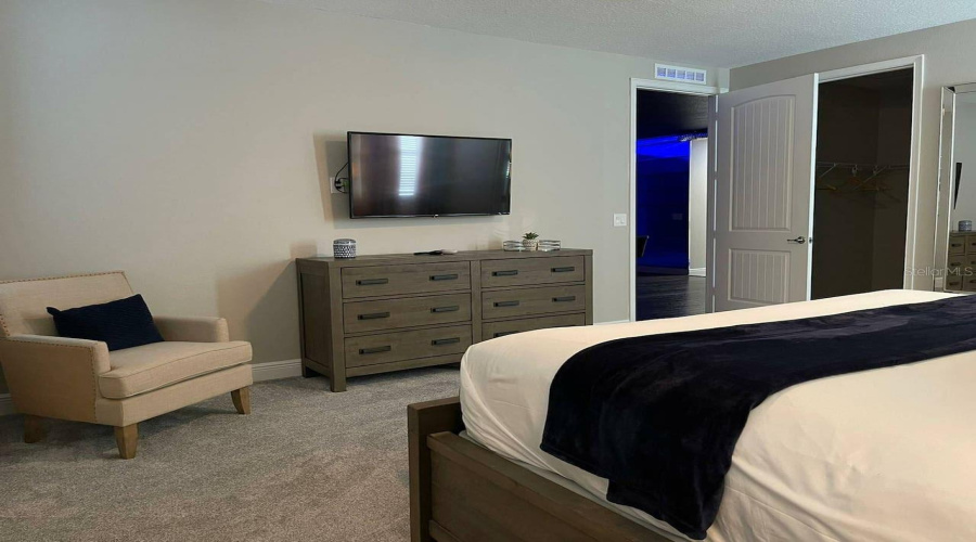 Kissimmee, Florida 34747, 12 Bedroom Bedrooms, ,12 Bathroombathrooms,Residential,For Sale,Graben,0,Mfro6433337