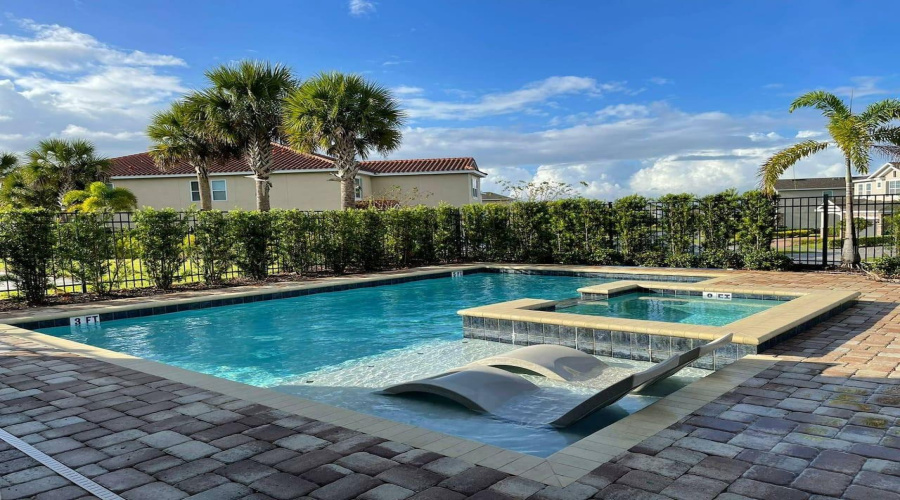 Kissimmee, Florida 34747, 12 Bedroom Bedrooms, ,12 Bathroombathrooms,Residential,For Sale,Graben,0,Mfro6433337