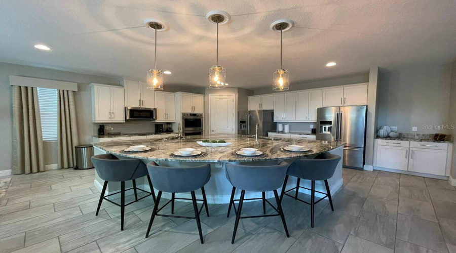 Kissimmee, Florida 34747, 12 Bedroom Bedrooms, ,12 Bathroombathrooms,Residential,For Sale,Graben,0,Mfro6433337