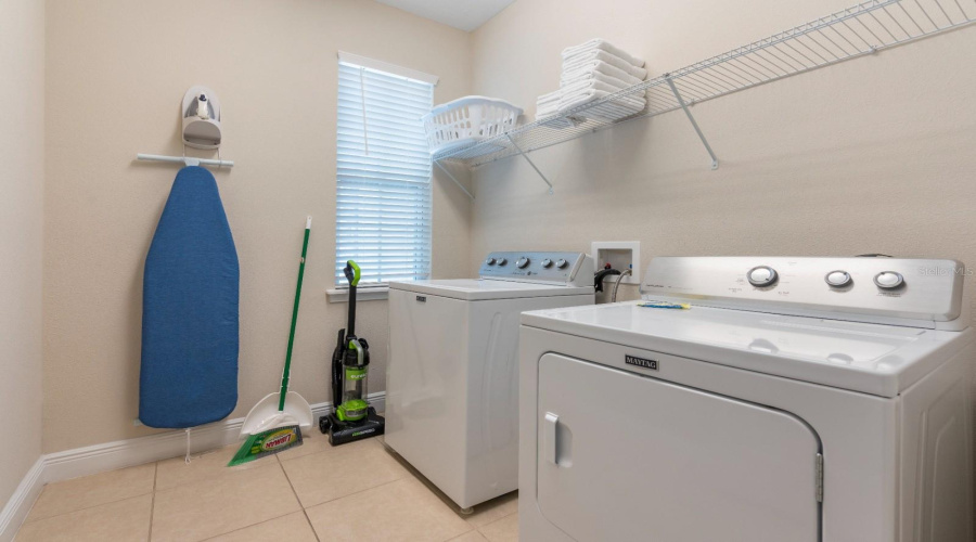 Kissimmee, Florida 34747, 12 Bedroom Bedrooms, ,12 Bathroombathrooms,Residential,For Sale,Southfield,0,Mfro6433334