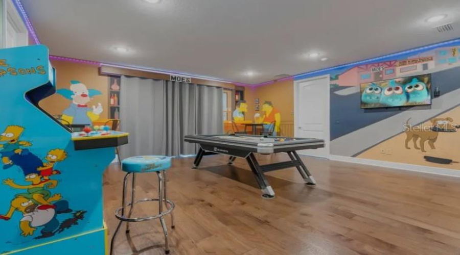 Kissimmee, Florida 34747, 12 Bedroom Bedrooms, ,12 Bathroombathrooms,Residential,For Sale,Southfield,0,Mfro6433334