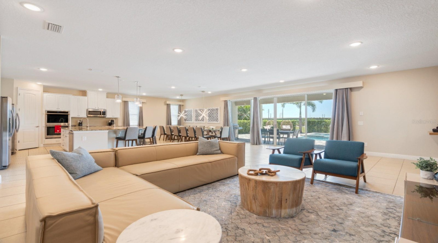 Kissimmee, Florida 34747, 12 Bedroom Bedrooms, ,12 Bathroombathrooms,Residential,For Sale,Southfield,0,Mfro6433334