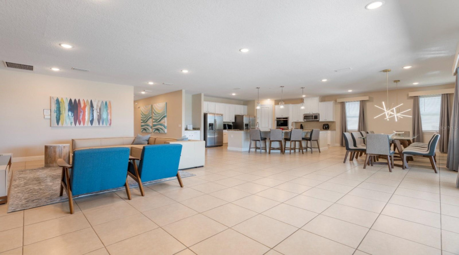 Kissimmee, Florida 34747, 12 Bedroom Bedrooms, ,12 Bathroombathrooms,Residential,For Sale,Southfield,0,Mfro6433334