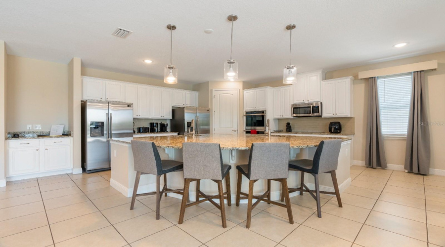 Kissimmee, Florida 34747, 12 Bedroom Bedrooms, ,12 Bathroombathrooms,Residential,For Sale,Southfield,0,Mfro6433334