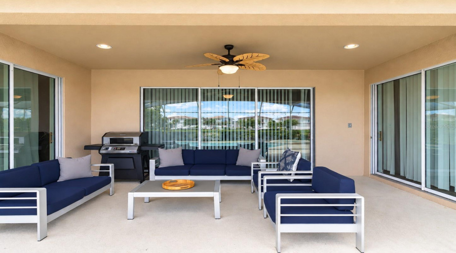Davenport, Florida 33837, 5 Bedroom Bedrooms, ,5 Bathroombathrooms,Residential,For Sale,Broad Oak,0,Mfro6439875