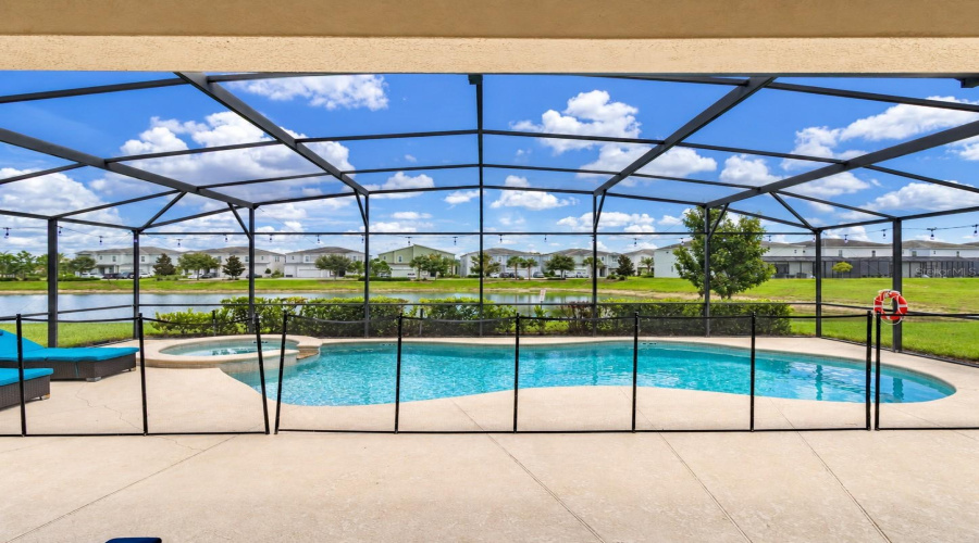 Davenport, Florida 33837, 5 Bedroom Bedrooms, ,5 Bathroombathrooms,Residential,For Sale,Broad Oak,0,Mfro6439875
