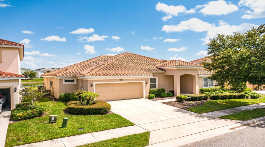 Davenport, Florida 33837, 5 Bedroom Bedrooms, ,5 Bathroombathrooms,Residential,For Sale,Broad Oak,0,Mfro6439875