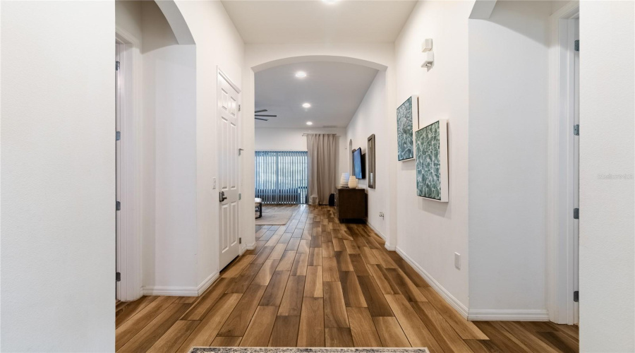 Davenport, Florida 33837, 5 Bedroom Bedrooms, ,5 Bathroombathrooms,Residential,For Sale,Broad Oak,0,Mfro6439875