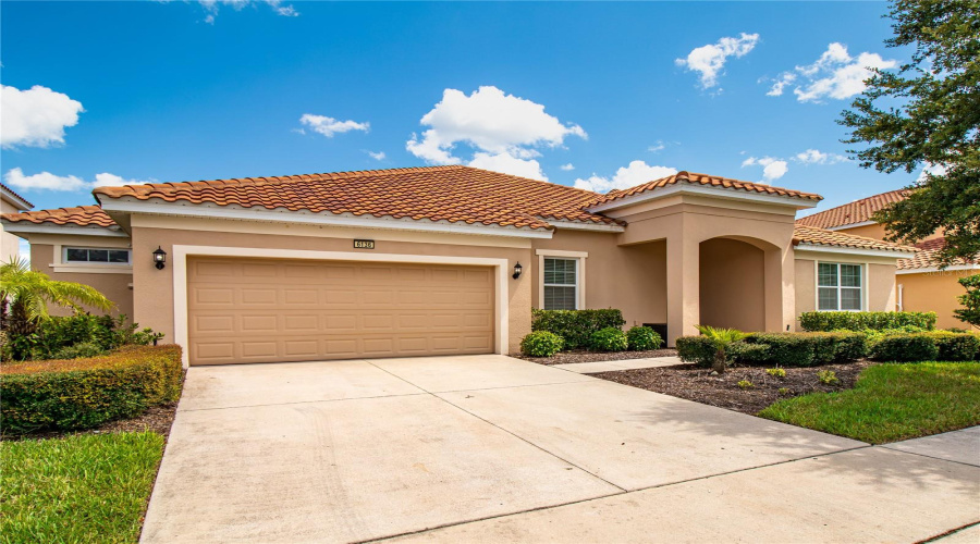 Davenport, Florida 33837, 5 Bedroom Bedrooms, ,5 Bathroombathrooms,Residential,For Sale,Broad Oak,0,Mfro6439875