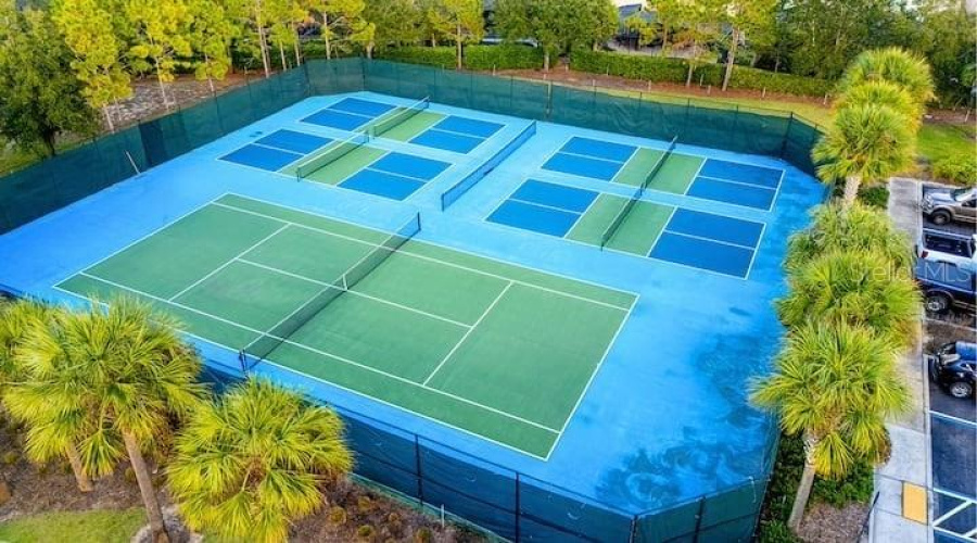 Davenport, Florida 33837, 5 Bedroom Bedrooms, ,5 Bathroombathrooms,Residential,For Sale,Broad Oak,0,Mfro6439875