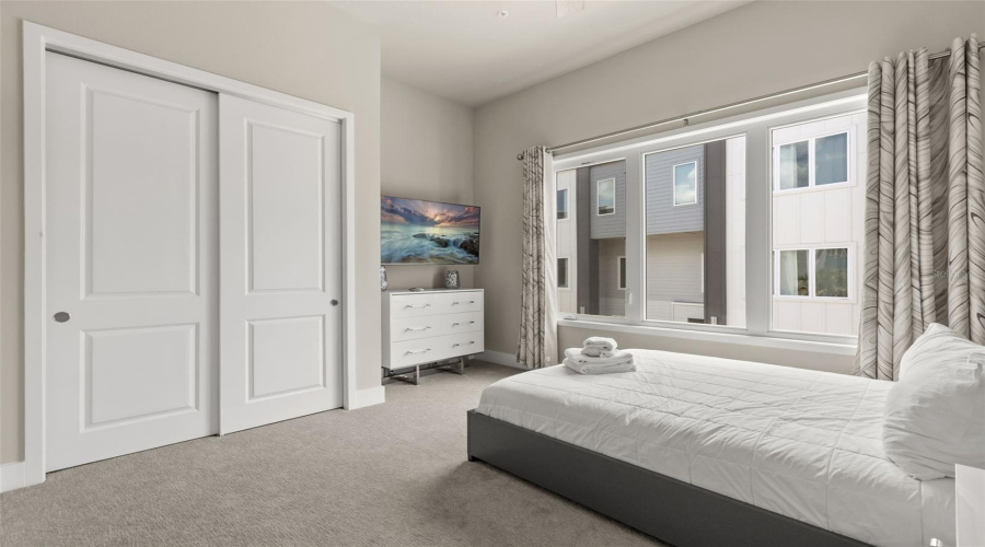 Reunion, Florida 34747, 5 Bedroom Bedrooms, ,4 Bathroombathrooms,Residential,For Sale,Sandy Ridge,0,Mfro6427088