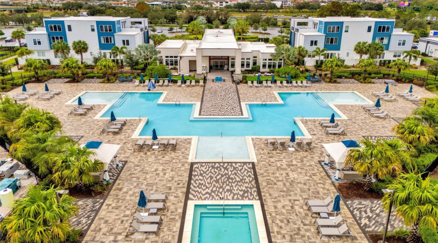 Reunion, Florida 34747, 5 Bedroom Bedrooms, ,4 Bathroombathrooms,Residential,For Sale,Sandy Ridge,0,Mfro6427088