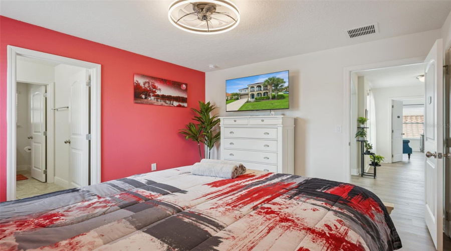 Davenport, Florida 33837, 6 Bedroom Bedrooms, ,6 Bathroombathrooms,Residential,For Sale,Oaktree,0,Mfrs5156338