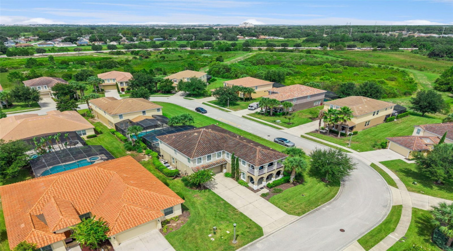 Davenport, Florida 33837, 6 Bedroom Bedrooms, ,6 Bathroombathrooms,Residential,For Sale,Oaktree,0,Mfrs5156338