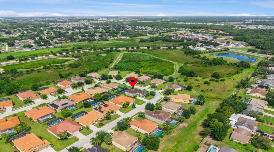 Davenport, Florida 33837, 6 Bedroom Bedrooms, ,6 Bathroombathrooms,Residential,For Sale,Oaktree,0,Mfrs5156338