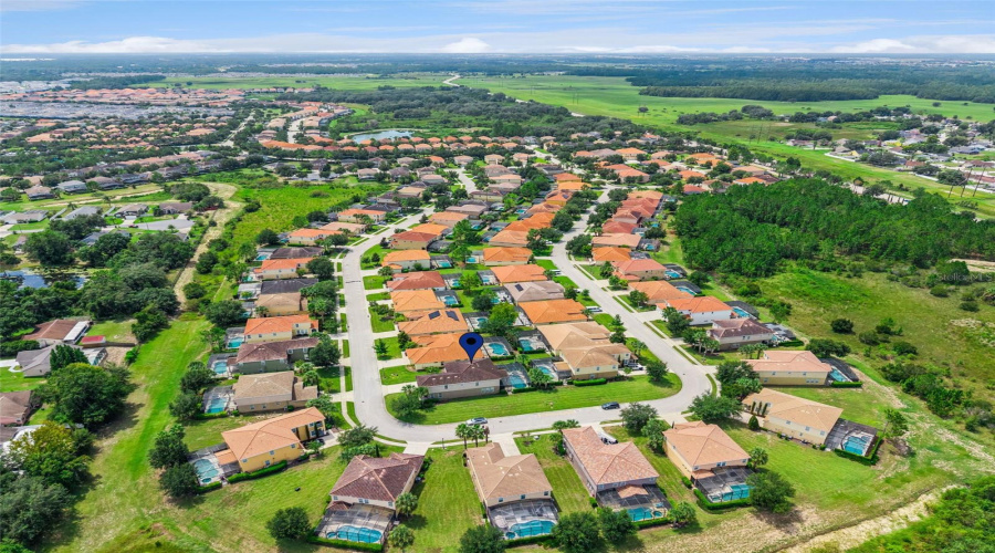 Davenport, Florida 33837, 6 Bedroom Bedrooms, ,6 Bathroombathrooms,Residential,For Sale,Oaktree,0,Mfrs5156338