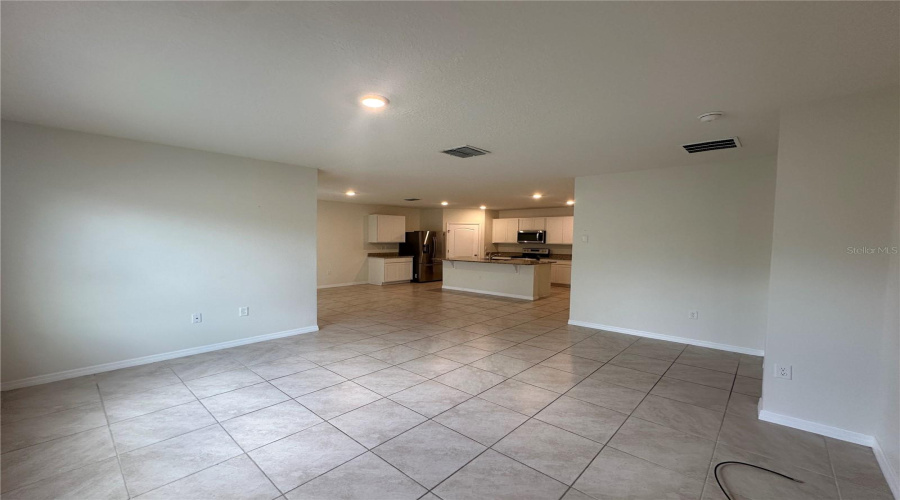 Davenport, Florida 33837, 4 Bedroom Bedrooms, ,2 Bathroombathrooms,Residential,For Sale,Sugarwood,0,Mfro6388679